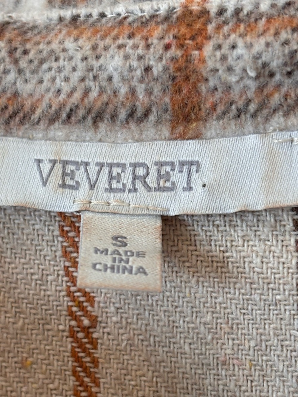 Vervet Oversized Cream and Brown Plaid Button-Up Shirt - Picture 2 of 4